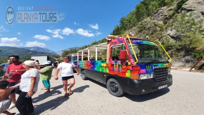 Monster safari in Alanya with Cabrio bus