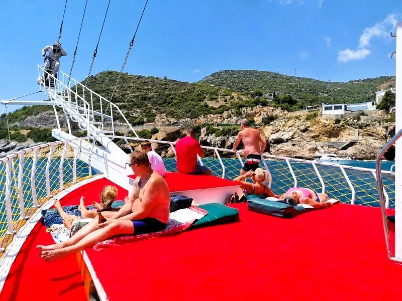 Relax boat in Kargicak