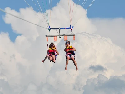 Parasailing à Kestel