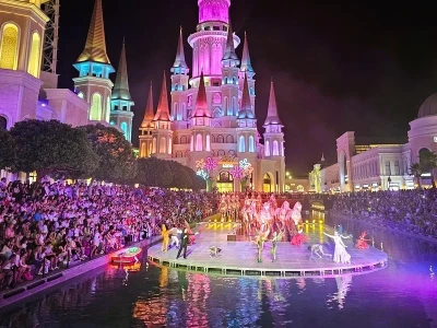 Spectacle nocturne Land of Legends d’Okurcalar